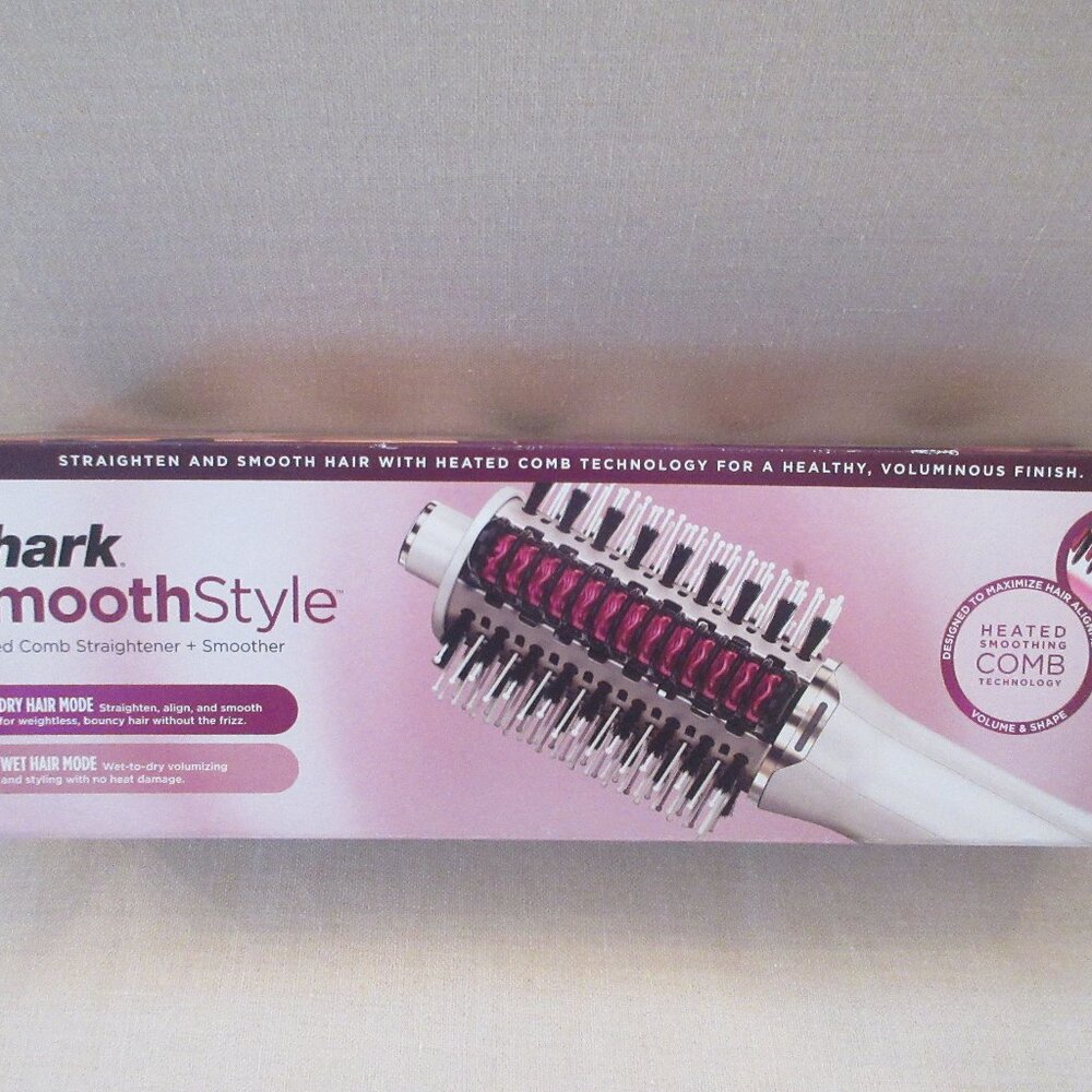 New In Box Shark Smooth Style Heated Brush Comb